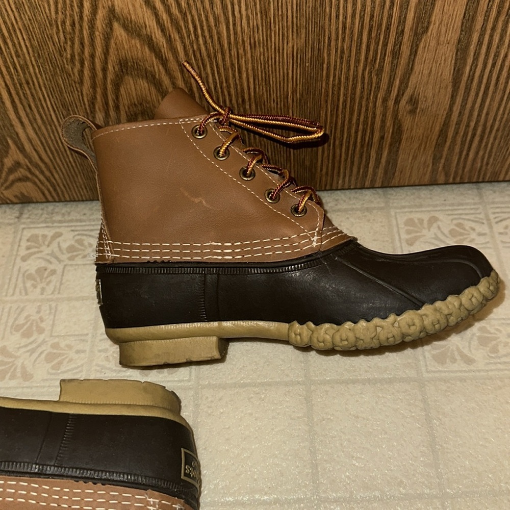 L.L.Bean Women's Bean Boots, 6" - Picture 4 of 8